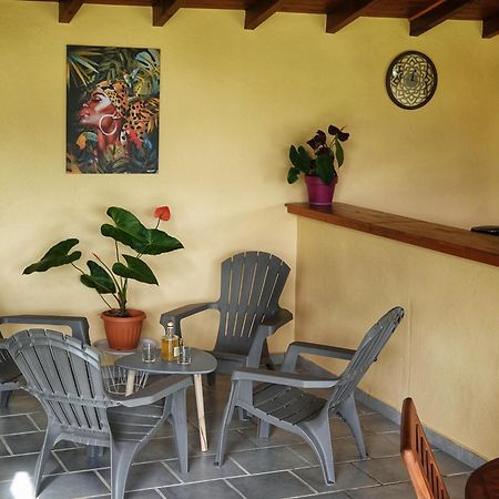 Les Gites Orchidees Bel'O Капестер-Бел-О Стая снимка